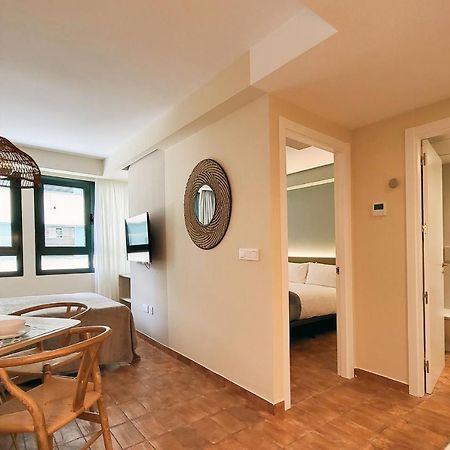 Apartamentos Las Ciencias B Валенсия Екстериор снимка