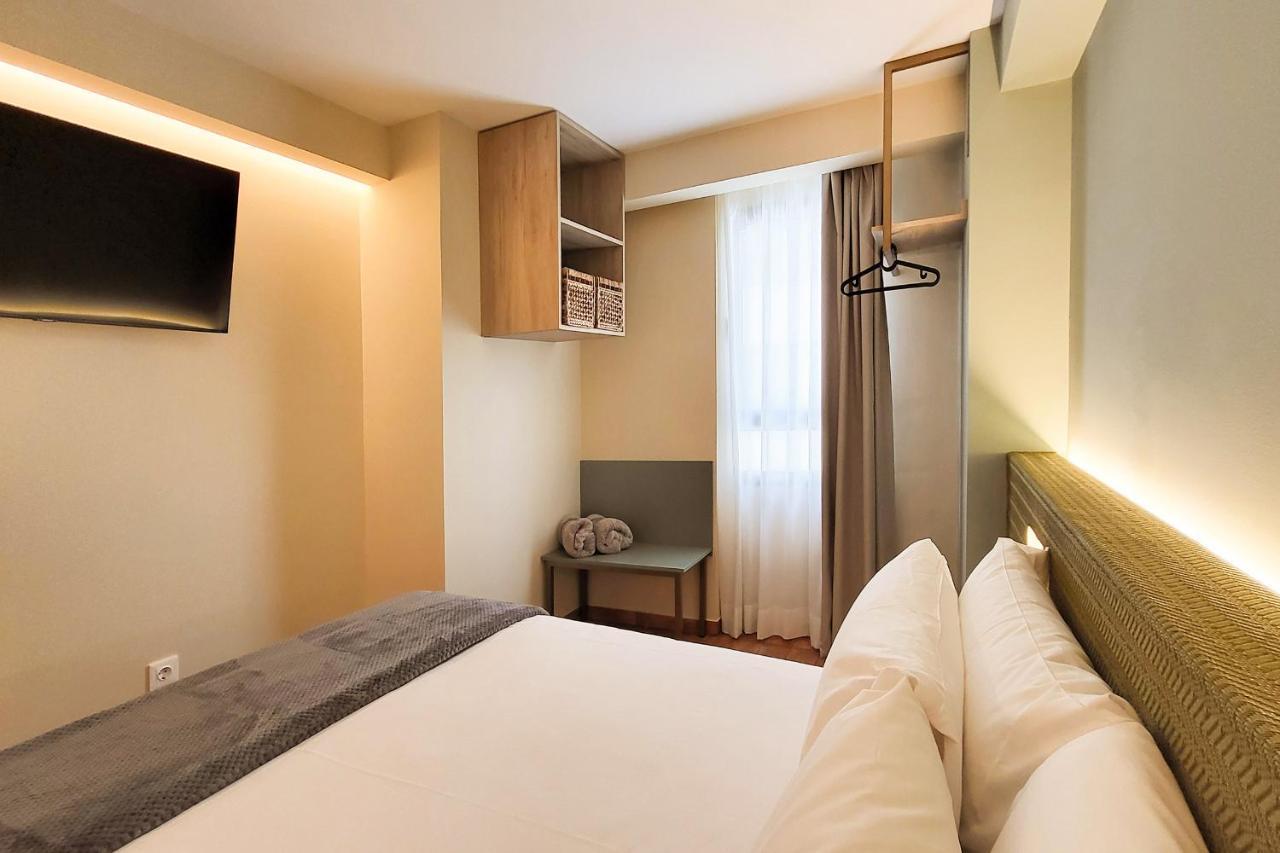 Apartamentos Las Ciencias B Валенсия Екстериор снимка